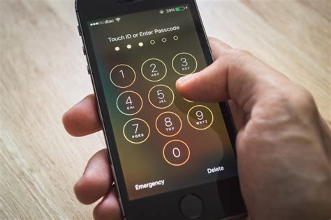 How To Bypass Passcode Lock Screens On Iphones And Ipads Using Ios 12