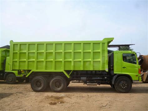 jual dump truck berbagai macam karoseri terbaik  indonesia
