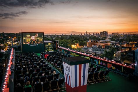 Rooftop Cinema Club Expands - Cool Hunting