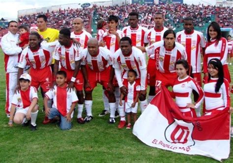 Técnico Universitario 2009 Home Kit