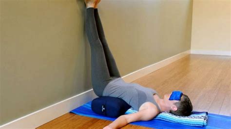 Best Yoga Poses Viparita Karani Asana Benefits Photo Yoga Poses