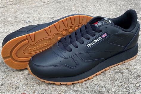 Introducing The Reebok Classic Leather Gum Sole Trainer In Black 80s