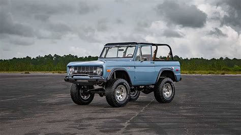 This 1973 Ford Bronco Went Through A 1500 Hour Restomod