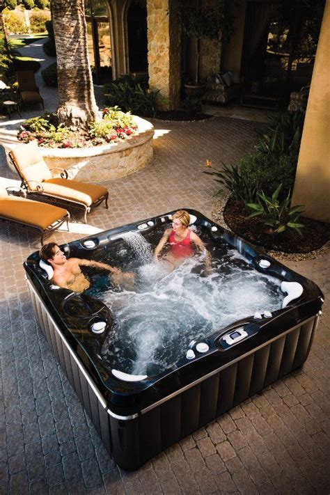 Niagara® Seven Person Hot Tub Reviews And Specs Caldera® Spas Hot Tub Hot Tub Outdoor