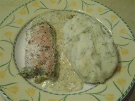 Wildlachs in cremiger Kräuter-Sahne -Sauce Rezept