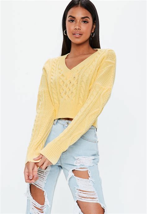Pin by Stacy? ️?Bianca Blacy on Clothing-Yellow-Sweaters | Knit outfit, Sweaters, Sweaters for women