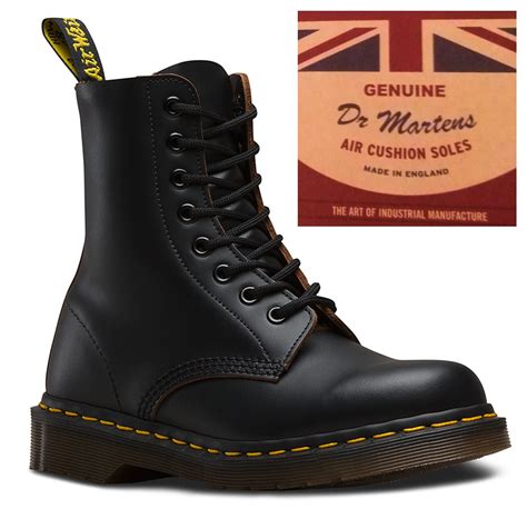 Dr Martens 1460 Made In England Vintage Collection 8 Eye Leather Ankle