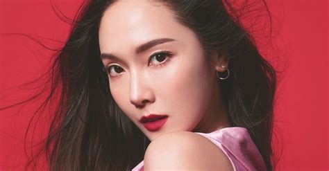 K Pop Star Jessica Jung Shares Her No Makeup Makeup Essentials In 2020