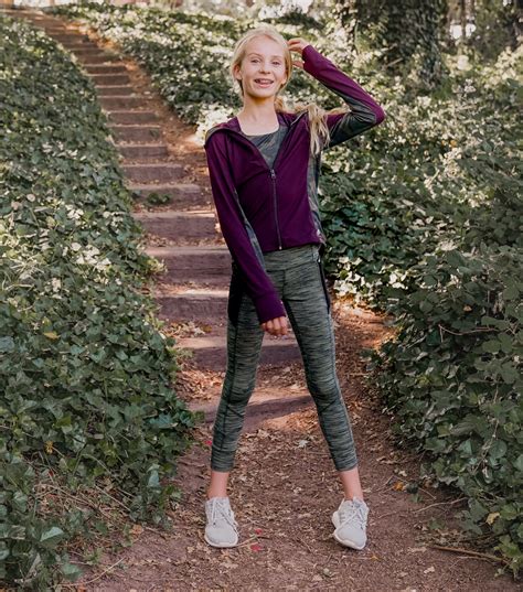 Jill Yoga Fall 2019 16 Of 18 Mini Fashion Addicts