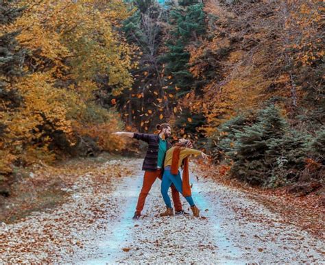 عکس عاشقانه و احساسی پاییز همراه با متن زیبای پاییزی