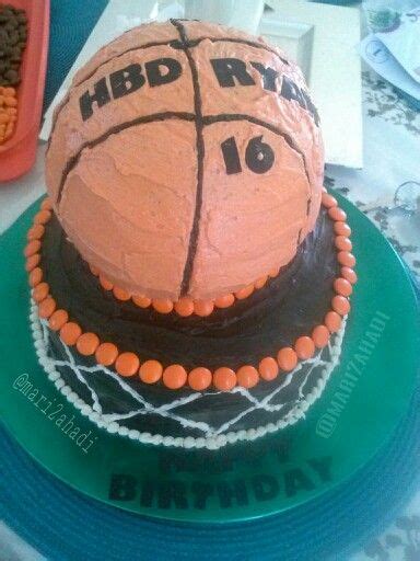 Basketball Cake By Me Basketball Cake Cake Desserts