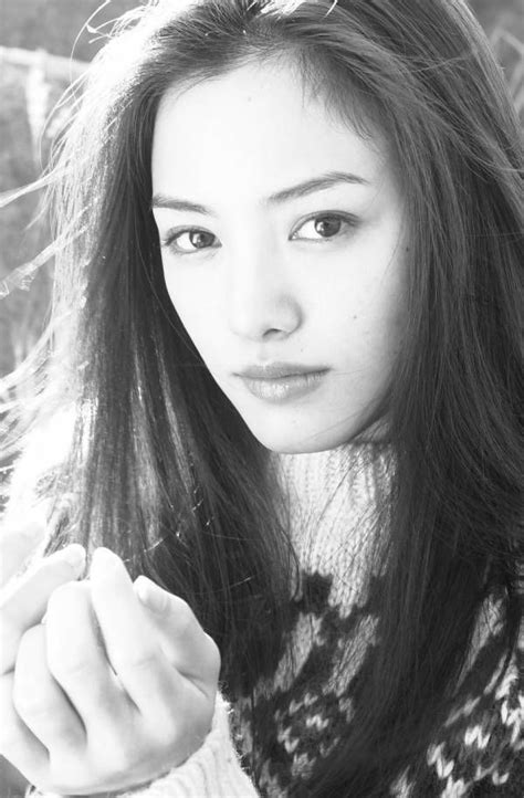 Yukie Nakama Japanese Beautiful Woman Memory モデル 写真 顔 日本美人