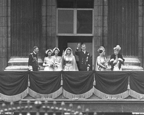 Queen Elizabeth And Prince Philip Photos From The Royal Wedding 1947 Time
