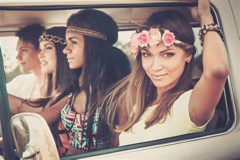 How To Throw A Festival Theme Hen Party Henbox Plan Your Hen Party