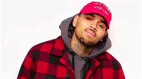 According to celebsmoney.com, using estimates from net worth stats, at the age of 42, chris brown net worth is $35 million. Chris Brown Net Worth - thelistli