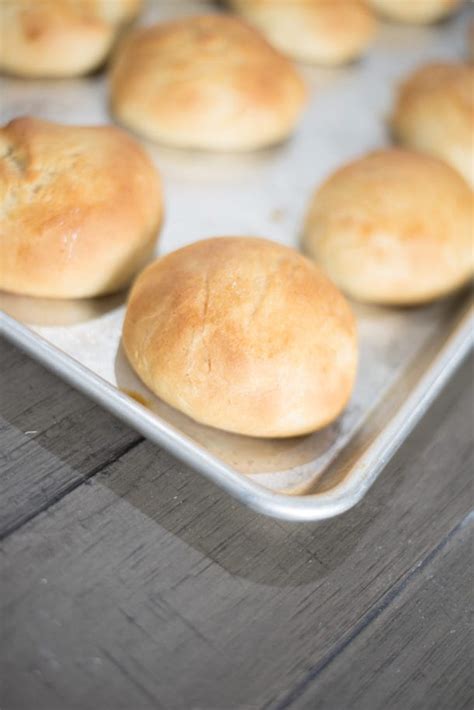 The Best Quick Dinner Rolls Recipe Ready In Less Than An Hour