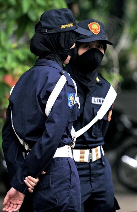 Indonesian Police Criticised Over Virginity Tests Daily Mail Online