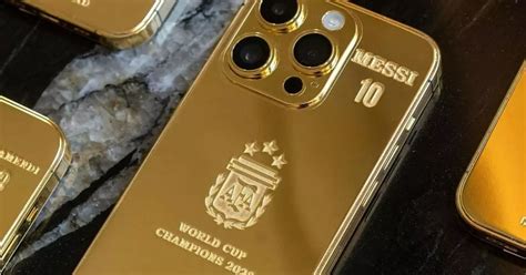 lionel messi regala iphones de oro por el mundial de qatar 2022 reporte indigo