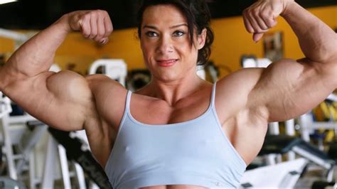 Top Biggest Biceps Of Female Bodybuilders Youtube