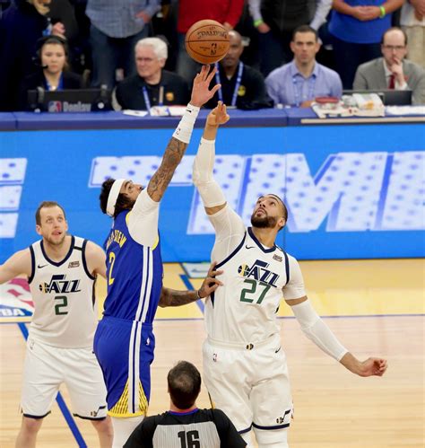 In its daily last two minute report, the league said multiple officiating mistakes were made in the final 32.9 seconds.the first, and most egregious, occurred with 32.9 seconds left as utah guard jordan clarkson. Utah Jazz 129 Golden State Warriors 96 - Martinez News-Gazette