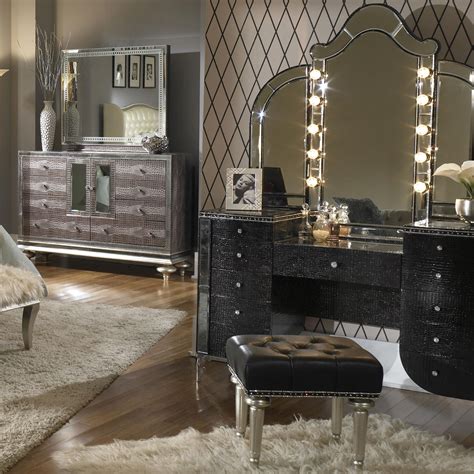 Hollywood Swank Vanity Set W Mirror And Bench By Michael Amini At