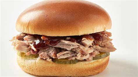 Racetrac Fires Up The Grill With New Bbq Offerings Convenience Store News