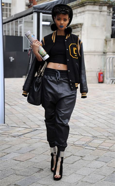 Womens Street Style Streetwear Fashion Depolyrics