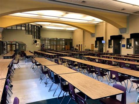 Lexington is in fayette county and is one of the best places to live in kentucky. Rent a Cafeteria in Lexington KY 40505