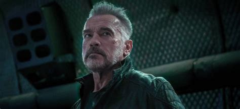 Terminator Dark Fate Trailer Sarah Connor Returns To Fight The Future