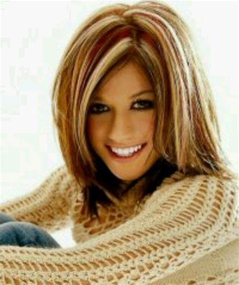 Chunky Short Red Hair With Blonde Highlights - Short Dark Red Hair With Blonde Highlights