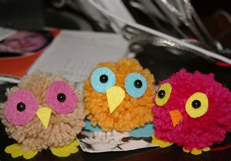 Pom Pom Owls Tutorial Owl Crafts Crafts Easy Crafts