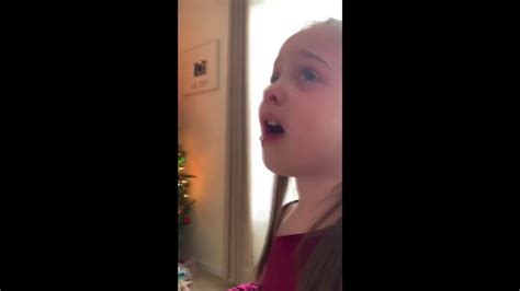 6 Year Old Finds Out She Will Be Big Sister Jukin Licensing
