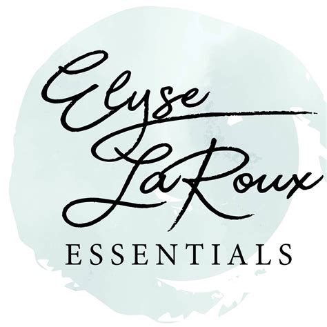 Elyse Laroux Essentials
