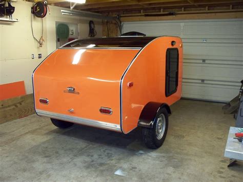 Their short door means that to start with, you need a trailer frame to build the teardrop trailer onto. Teardrop Camper build by rpdynalo