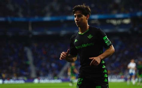 He has already made his senior debut for mexico and has represented the national team 5 times despite. Diego Lainez quedó fuera de los finalistas del Golden Boy ...