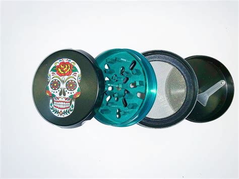 1020 grinder black skull 53mm 4 layers discount vapor and dairy