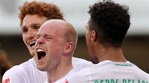 Complete table of bundesliga standings for the 2020/2021 season, plus access to tables from past seasons uefa champions league: Werder Bremen thrash Paderborn in Bundesliga relegation ...