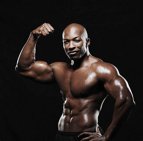WBFF Muscle Model Joseph Pearson