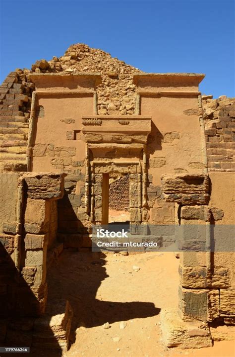 Meroe Pyramids Nubian Tombs In The Sahara Desert Unesco World Heritage