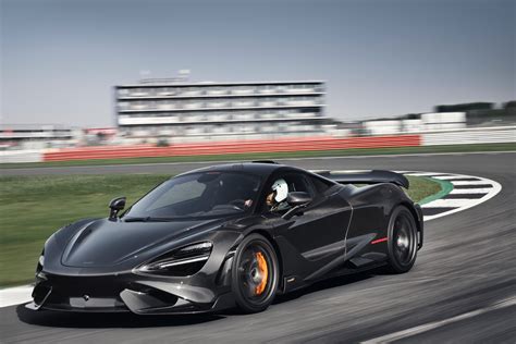 Mclaren introduced the 765lt, a lighter, more powerful, and quicker evolution of the 720s. McLaren 765LT Sold Out for 2020, Performance Statistics ...