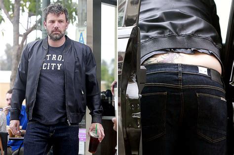When paparazzi shots revealed that ben affleck had a massive phoenix tattoo on his back in 2015, the world collectively gasped. Ben Affleck's Big Rising Statement & Kim Kardashian Trades ...