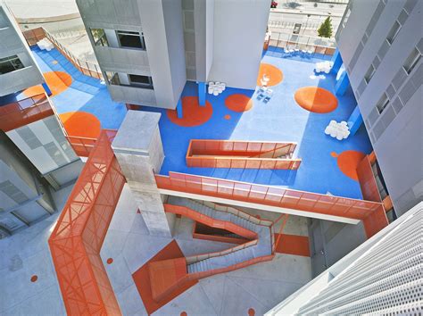 Amann-Cánovas-Maruri Arquitectos - Поиск в Google | Retail space