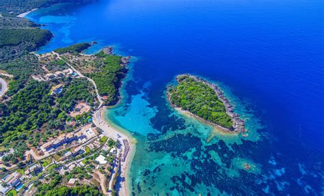 Η σημερινή ημέρα, παρασκευή 23 ιουλίου 2021, σηματοδοτεί μία «μαύρη επέτειο» καθώς συμπληρώνονται 3 έτη από την πυρκαγιά στο μάτι, η οποία προκάλεσε το θάνατο 103 συνανθρώπων μας, αποτελώντας μέχρι και σήμερα τη δεύτερη. Αγία Παρασκευή - Ξενοδοχείο Ωριάνα Σύβοτα - Oriana ...