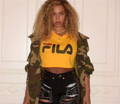 Beyonce Wows With Post Pregnancy Figure Rocks Mag