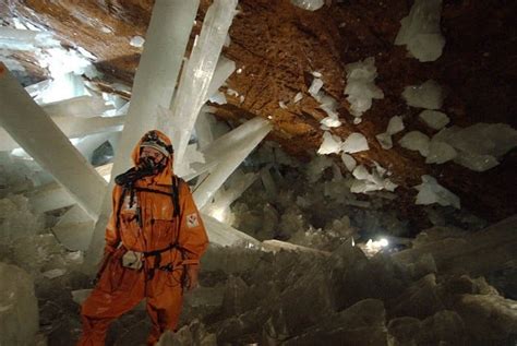 La Cueva De Los Cristales Mexicos Mesmerizing Crystal Caves