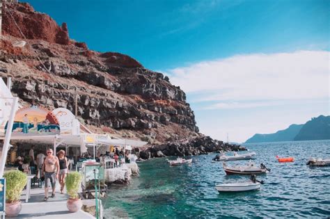 Vi jämför hotellpriser från alla hotellsidor i en enda med några få klick kan du enkelt söka, jämföra och boka ditt boende i santorini genom att klicka dig fram. 5 Reasons to Visit Santorini Greece this Summer - ePub Zone
