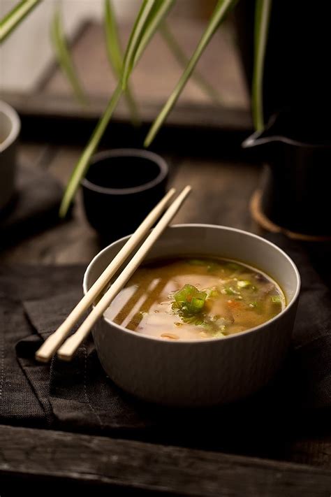 Bouillon Japonais au Miso Rouge & Blanc (Vegan) | Recette ...