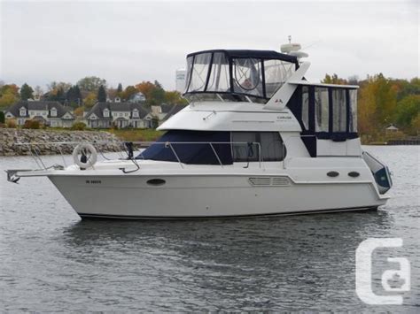 2000 Carver 326 Aft Cabin Motor Yacht Boat For Sale For Sale In