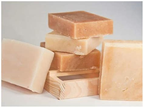 When Was First Soap Made Who Invented Bathing Soap Know Here Soap Invention एक ज़माना था तब