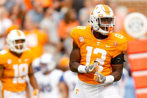 A matte finish laminate top is added for greater durability. Tennessee football Smokey Points: Top 5 Vols vs. Indiana St.